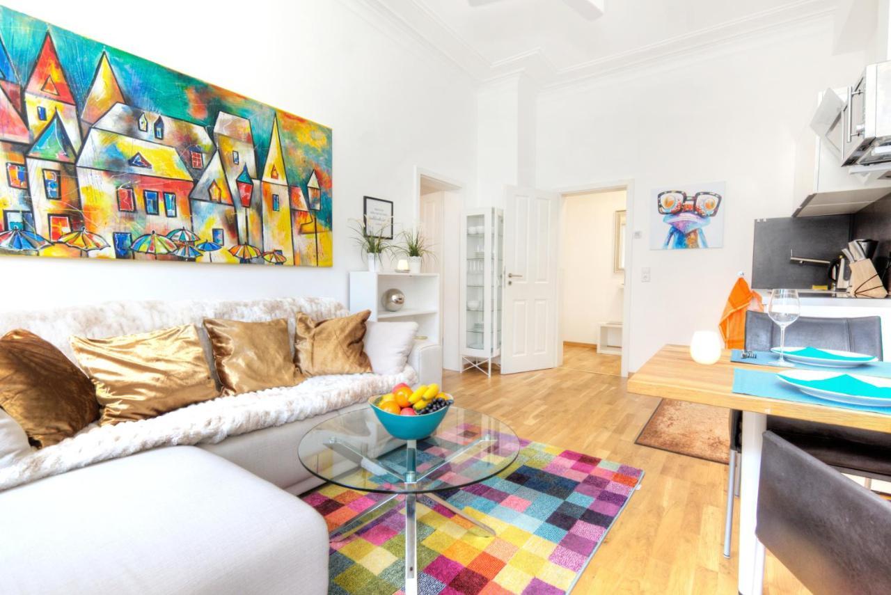 Altbaucharme In Der Stadtmitte Apartment Karlsruhe Bagian luar foto