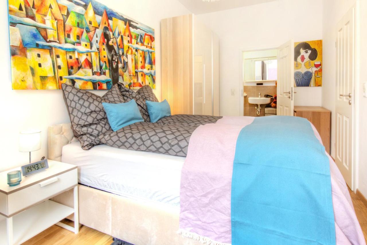 Altbaucharme In Der Stadtmitte Apartment Karlsruhe Bagian luar foto